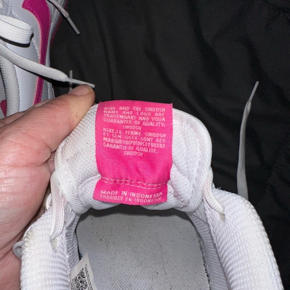 Nike Air Force 1 GS | Pink Swoosh | Size 7Y (Women’s 8.5) - Picture 8 of 8